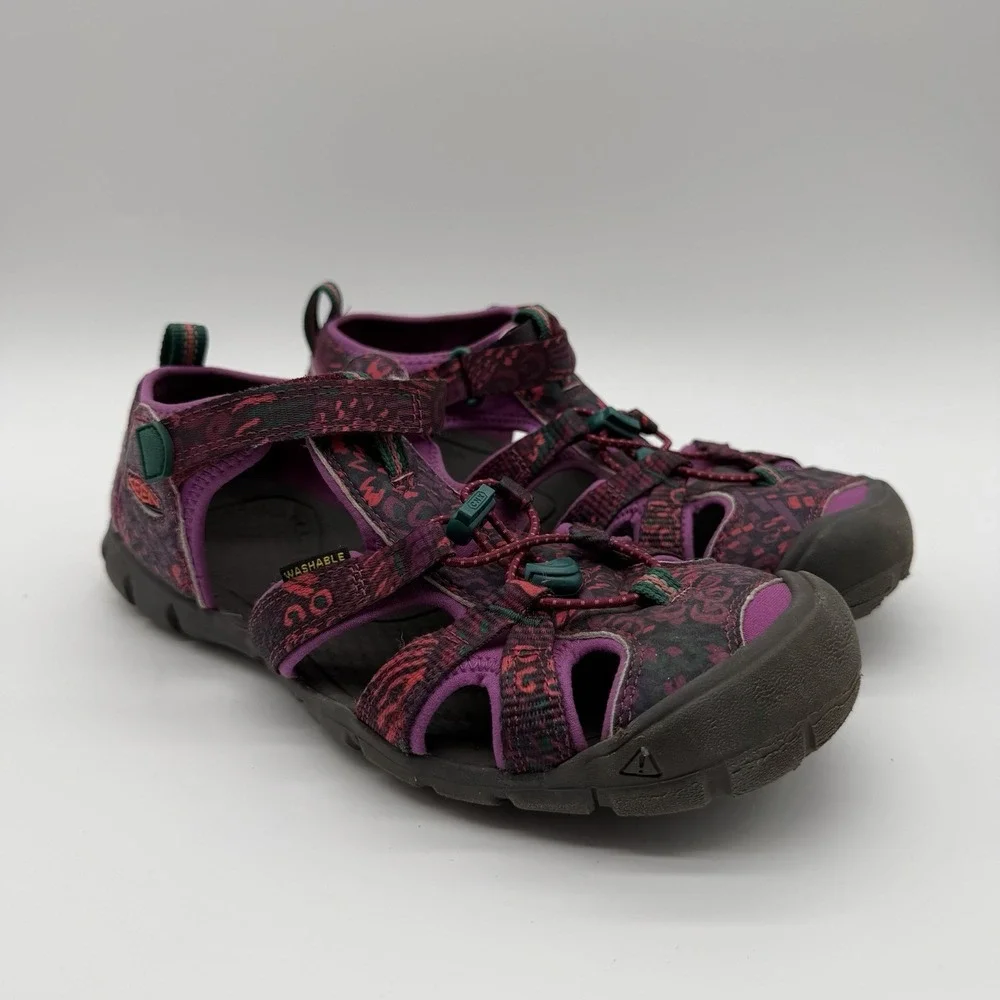 KEEN Girls Seacamp II CNX Waterproof Hiking Sandals Purple & Red Size 5